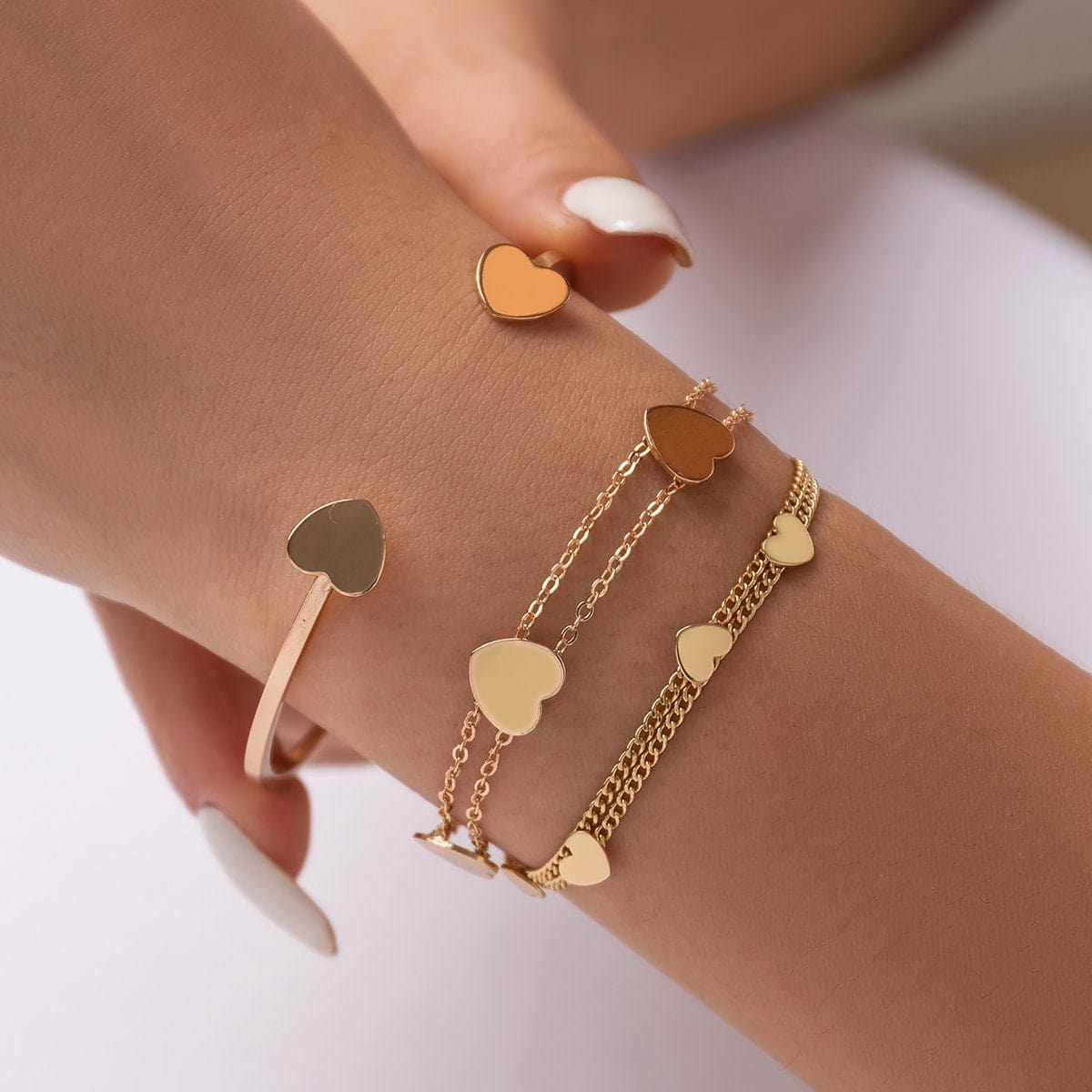 Dainty Heart Charm Stackable Bangle Bracelet Set