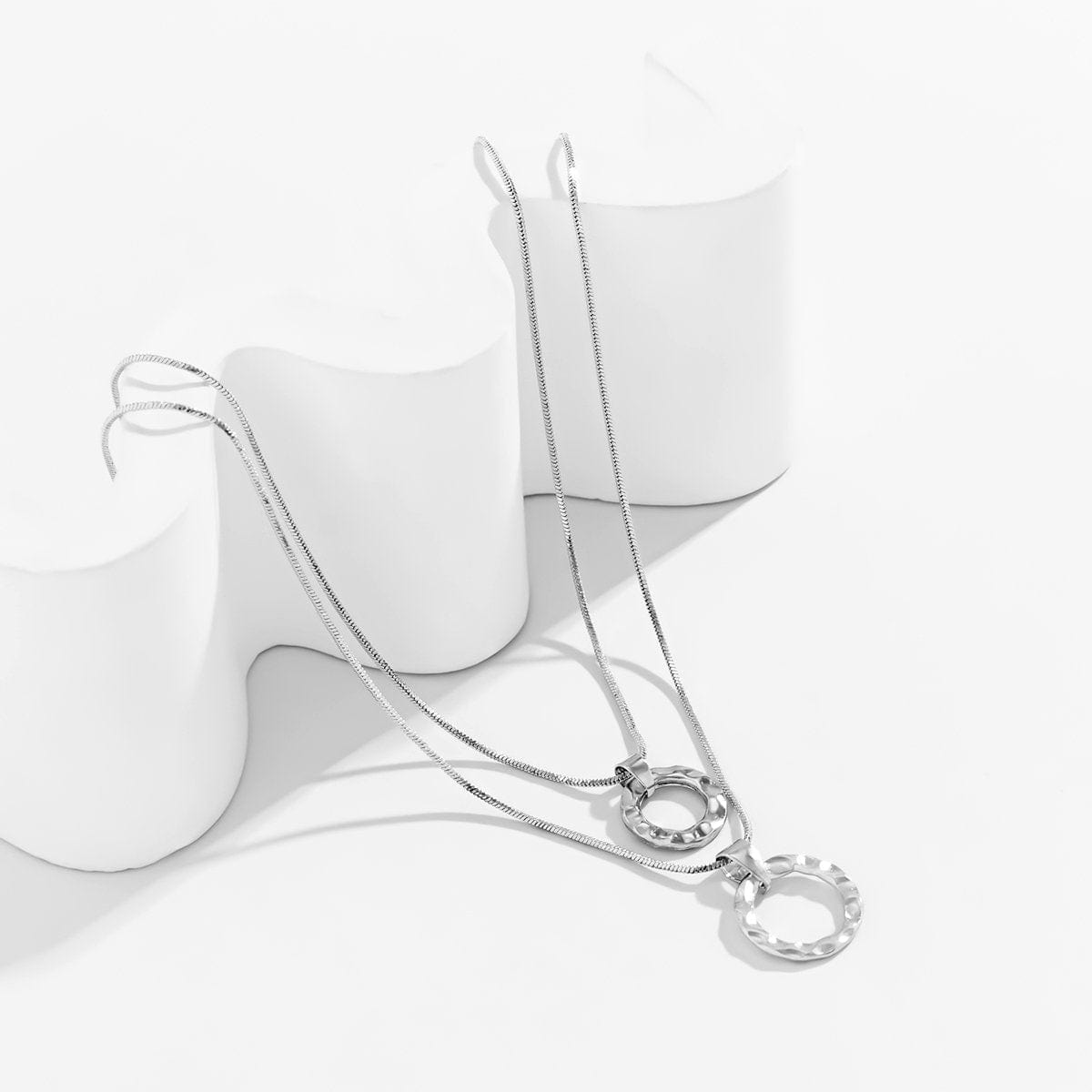 Dainty Layered Metallic Halo Pendant Chain Necklace Set
